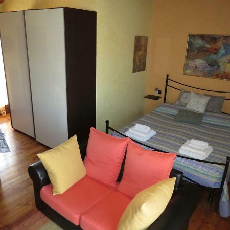 Casa Madonnina Apartment Dossobuono Luaran gambar
